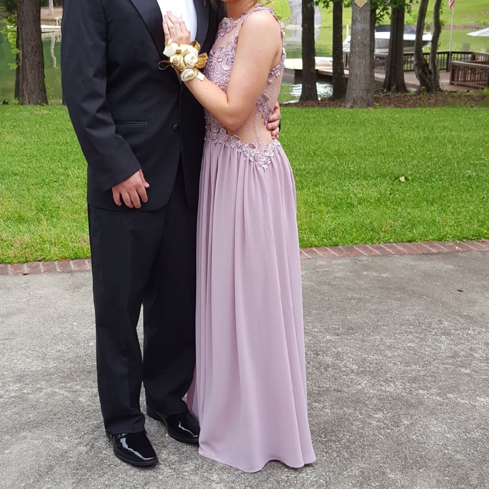 Mauve lace prom/formal dress - Picture 2 of 3
